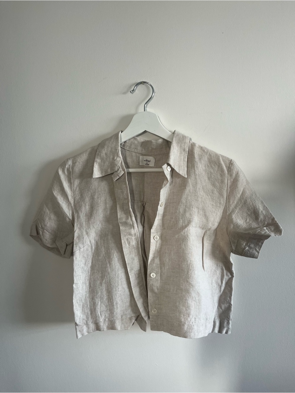 Wilfred Linen Short-Sleeve Button Front Top in Light Beige
